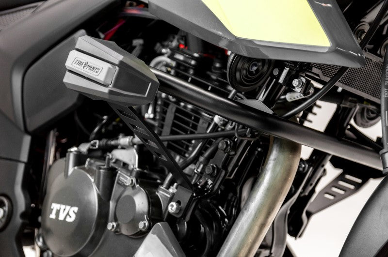Slider Ghost negro/gris Tvs Apache 160/200