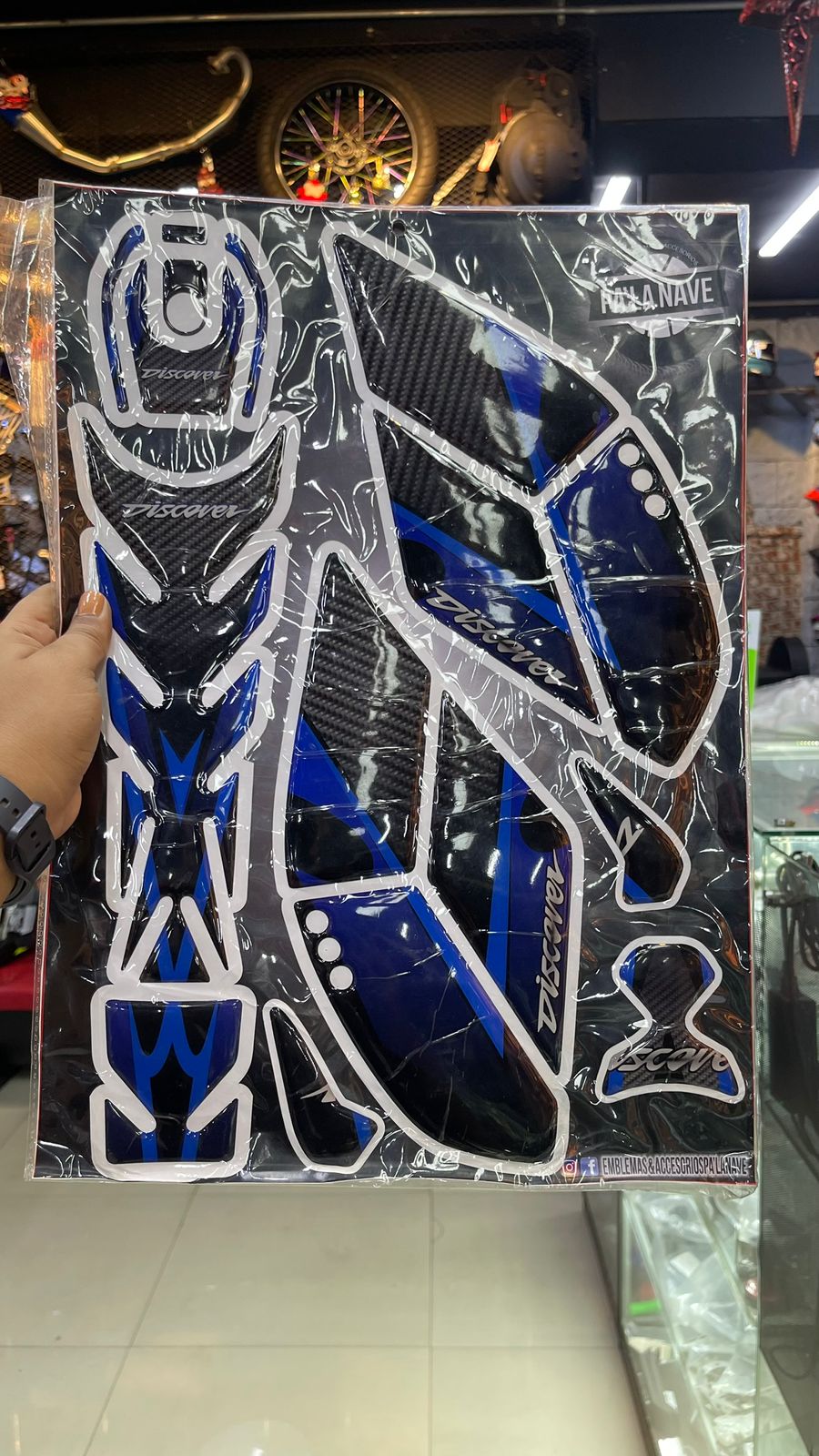 TANK PAD DISCOVER EN RESINA AZUL