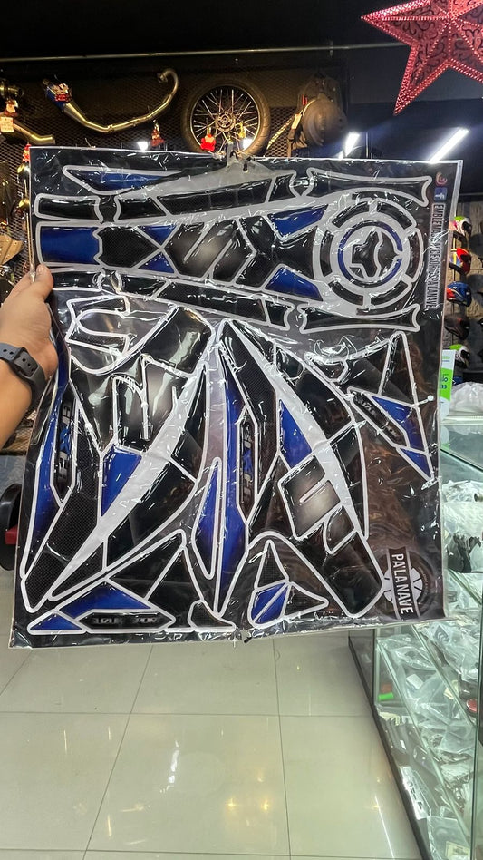 TANK PAD SUZUKI GIXXER 150 EN RESINA AZUL